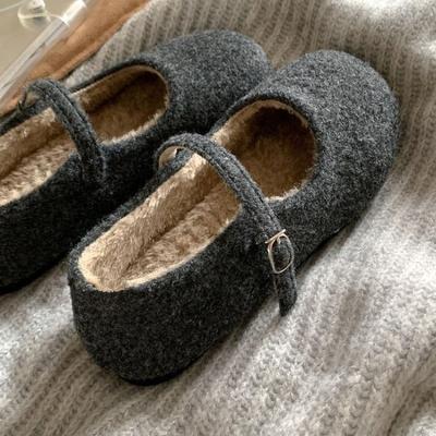 Buty futrzane, płaskie i z polaru dla kobiet