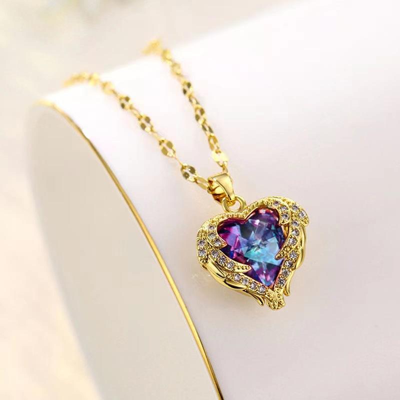 Light Luxury Blue-purple Artificial Crystal Ocean Heart Necklace A Sense of Sophistication Does Not Fade Collarbone Necklace Ladies' Pendant