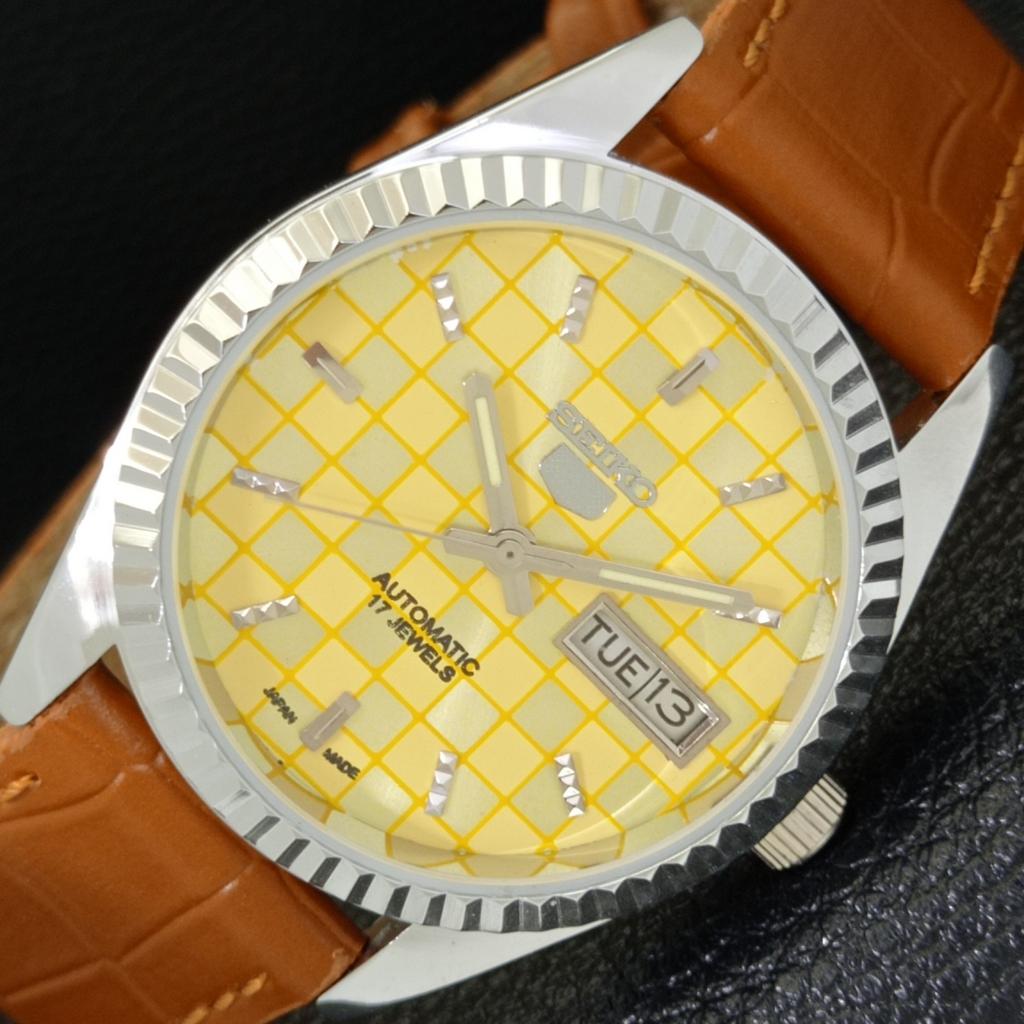 

ЯПОНИЯ ВИНТАЖ SEIKO 5 АВТОМАТИЧЕСКИЕ ВОССТАНОВЛЕННЫЕ МУЖСКИЕ ЧАСЫ С ЖЕЛТЫМ ЦИФЕРБЛАТОМ a440352-4 Sk-a440352