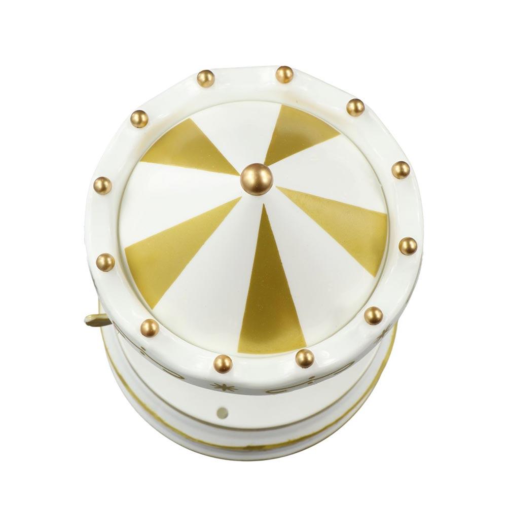 Exquisite Design Carousel Music Box Carousel Easy Use Ferris Wheel Ornaments Painted Plastic Carousel Cake Accessories