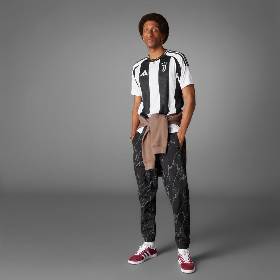 adidas Camiseta de Fútbol Juventus 24/25 Local Corte Slim Cuello Redondo Manga Corta Hombre Tops Blanco IS8002