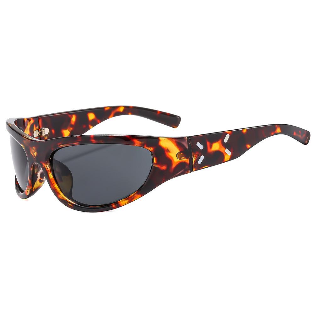 

New sunglasses riding black windproof joint Internet celebrities square round face thin European and American large frame sunglasses