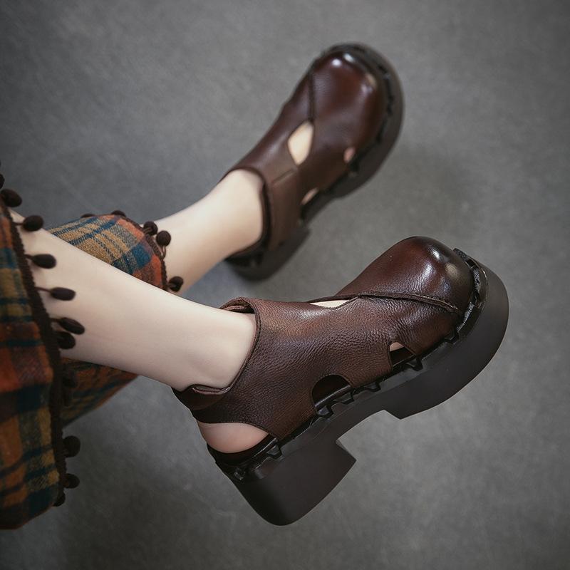 2026 Neue Plateau-Sandalen mit Knöchelriemen für Damen Echtskalbleder Schnalle Offene Rückseite Bequeme klobige Absatz-Sommersandalen