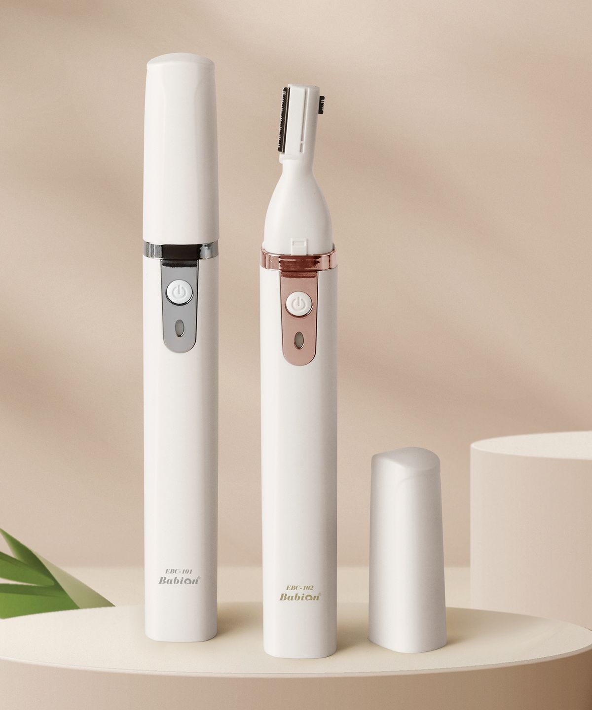 Portable rechargeable electric eyebrow trimmer cordless trimmer Silver