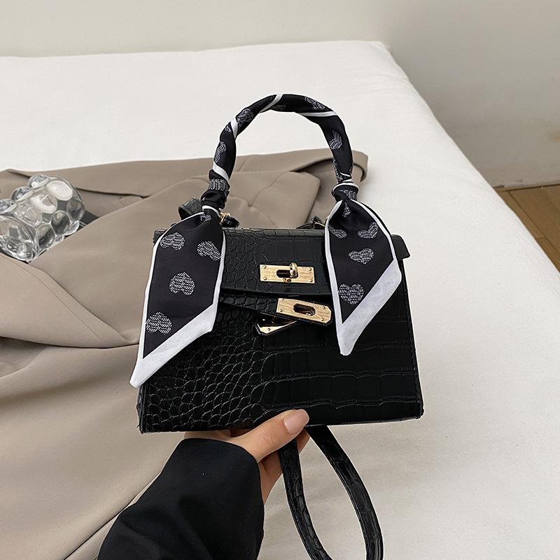 High texture niche women's bag new stone pattern versatile handbag women's premium shoulder messenger bag