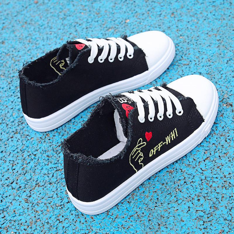 2025 Summer New Canvas Shoes Womens Student Flat Korean Version Little White Shoes Comfortable And Breathable Womens Sneakers
