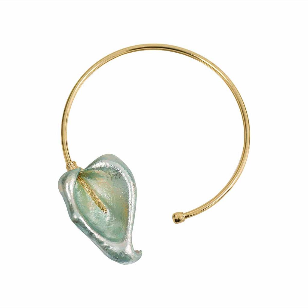 N11111 colored poplar leaf three-dimensional metal wind collar, light luxury retro niche high-end necklace for women