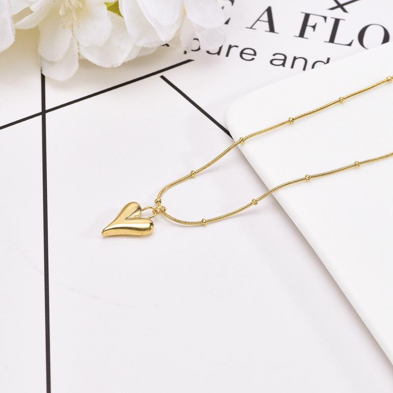 Colar Coração Aço Titânio Ouro 18K - Corrente Clavícula Nicho Chic