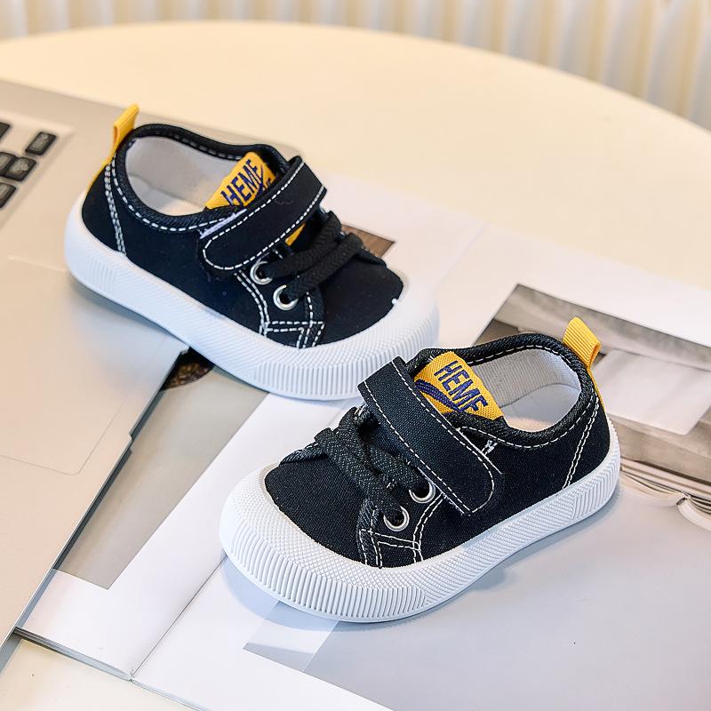 Atmungsaktive Kinder-Sneaker Jungen und Mädchen 2025 neue Schuhe Leinenschuhe Freizeitschuhe Klettverschluss Whiteboard-Schuhe