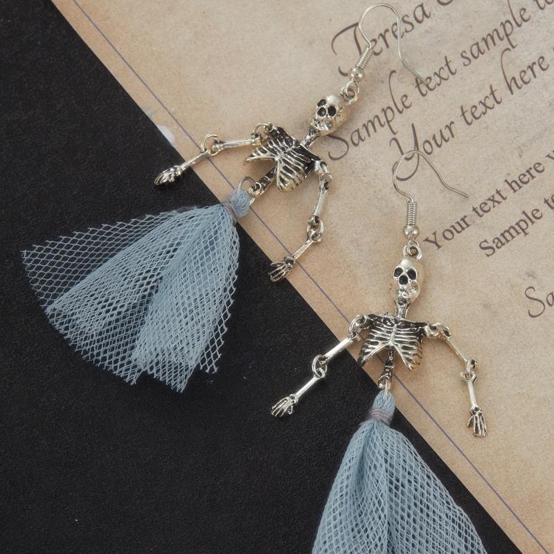 New Halloween Retro Skull Pendant Earrings, Suitable for Women's Gothic Party Accessories, Personalized Punk Style Jewelry Gifts