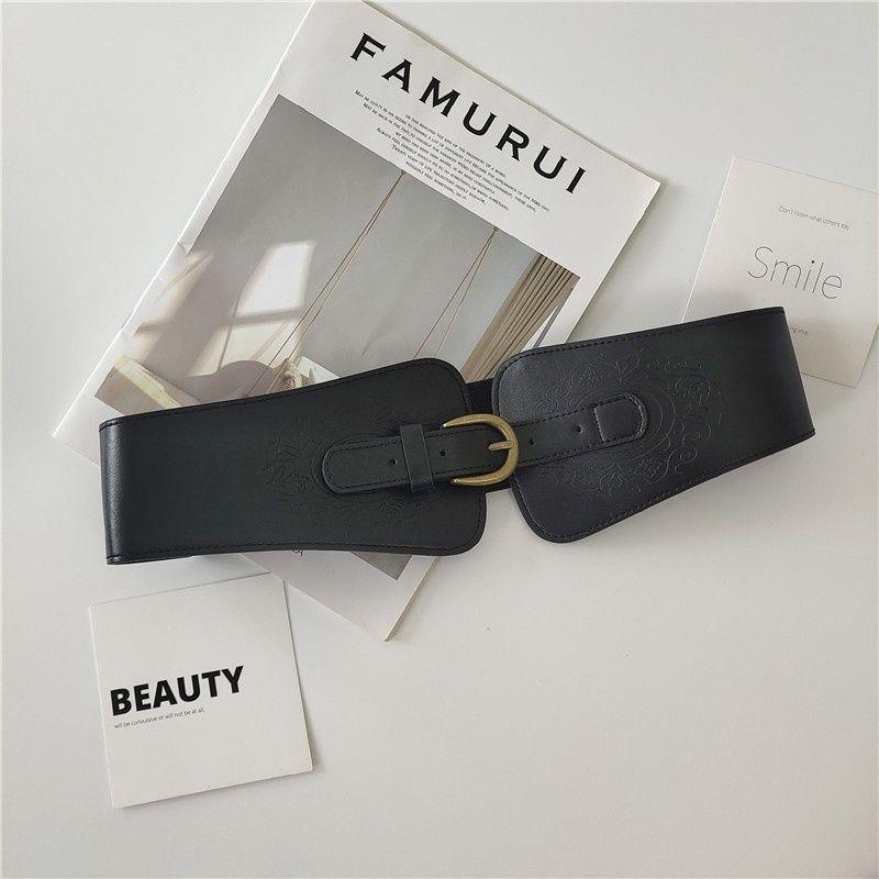 Chic Oval Womens Shape Waist Belt In Classic Black For Effortless Style