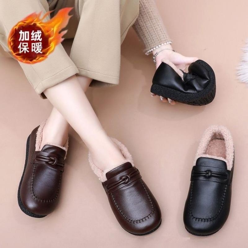 Winter New Velvet Thickened Comfortable Wool Cotton Shoes Non-slip Warm Middle-aged One Pedal Soft Sole Mother Female Flat Bottom