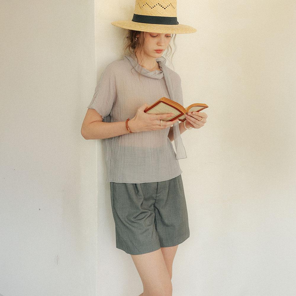 Peulaudeumali Pm_Classic Pintuck Half Pants_Gray