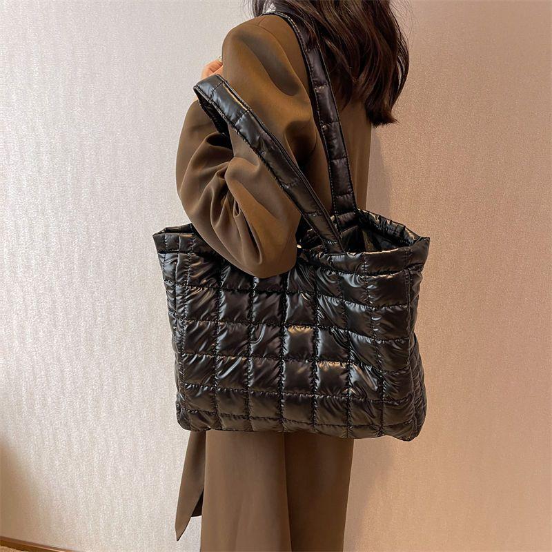 Borse a Spalla Imbottite Marea Space da Donna per Inverno Borse a Mano Nere di Grande Capacità Designer Nylon Cotone Caldo Tote Solido