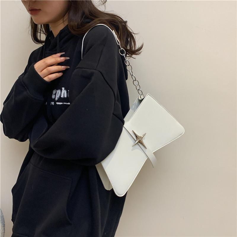 Trendy Small Square Bag 2023 Winter New Chain Underarm Single Shoulder Bag High-end Sense