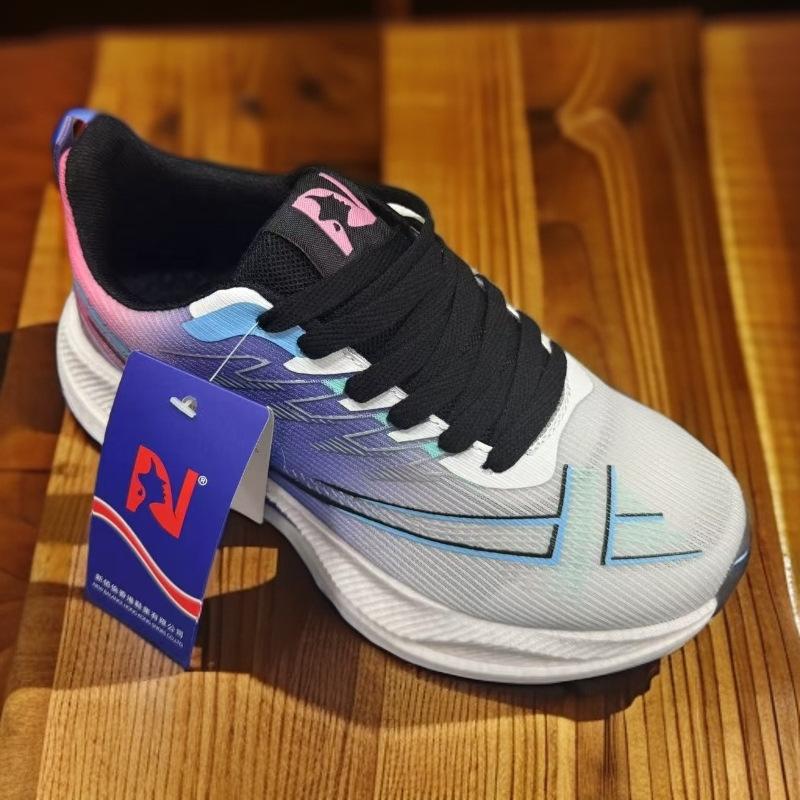 

Парная обувь, сетчатые дышащие кроссовки на все четыре сезона, мужские и женские одинаковые кроссовки для бега попкорн, сверхлегкие кроссовки из ЭВА 44