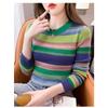 Neuer Woll Herbst- und Winter Regenbogen gestreifter gestrickter Langarm-Pullover für Damen Dünner altersreduzierender Pullover Base