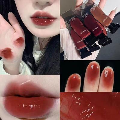 Velvet Matte Mist Lip Glaze Lip Balm Moisturizes and Hydrates Lip Mud Natural White Lip Gloss Waterproof Lipstick Lasting Setting Women's Makeup