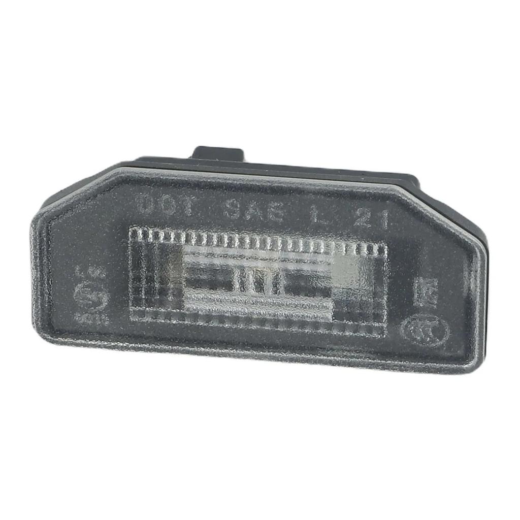 For Tesla Model 3 For Tesla Model Y 2017-2025 Rear Trunk License Plate Lamp Light 1449730-00-B Car Accessories Interiors