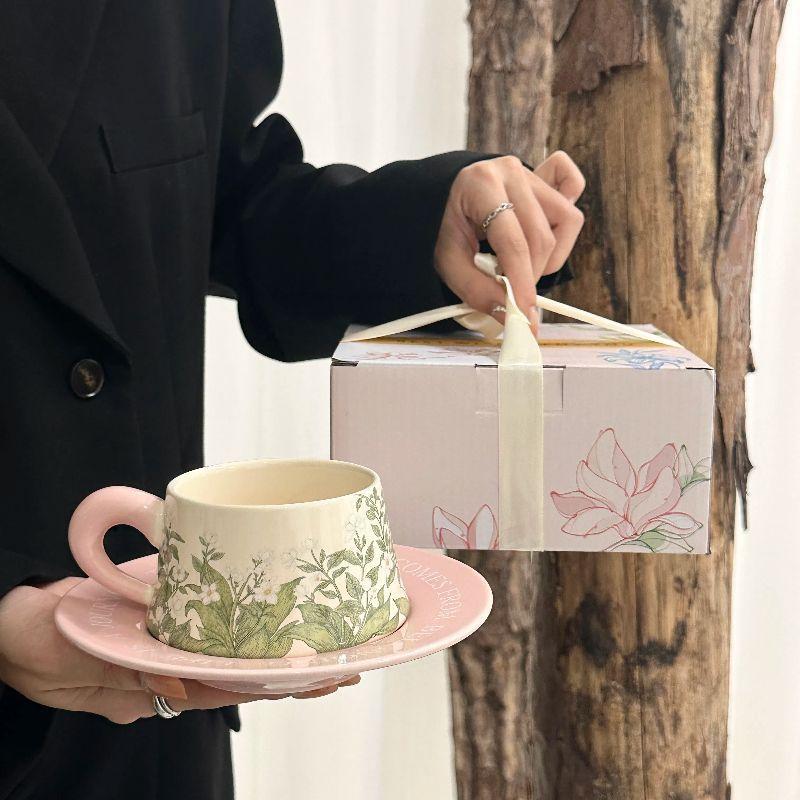 Lily of the Valley Coffee Cup and Saucer Set Chinese Antique Oil Painting Afternoon Tea Latte Milk Cup Girls Ceramic Cup Souvenir
