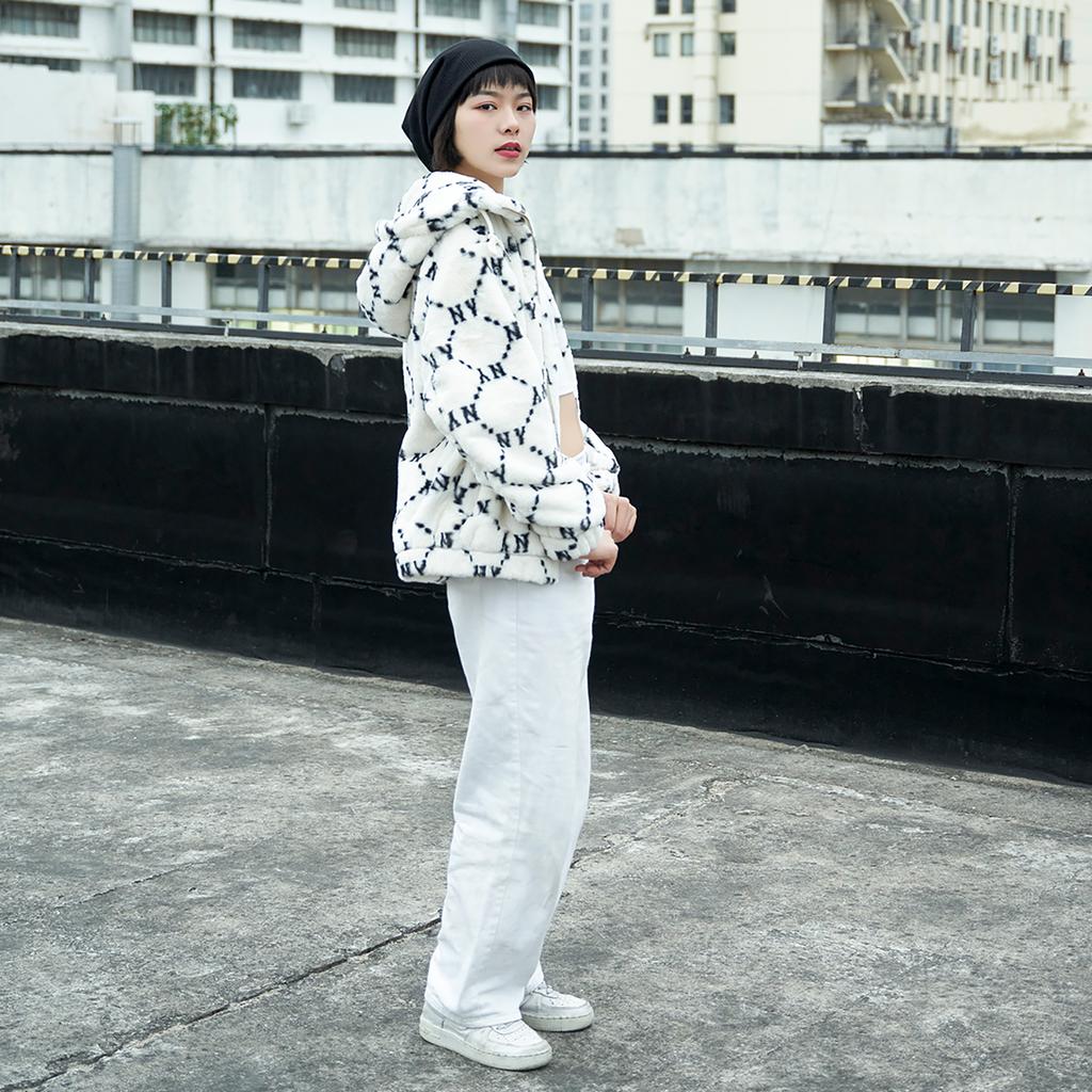 New MLB Old Flower Velvet Jackets Unisex Cream 3AFDM0226-50CRS