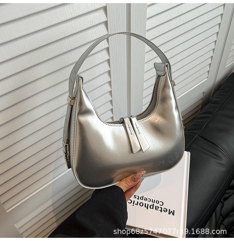 Shoulder Bag Women's 2025 New Simple and Fashionable Patent Leather Glossy Handbag French Underarm Bag Crescent Bag