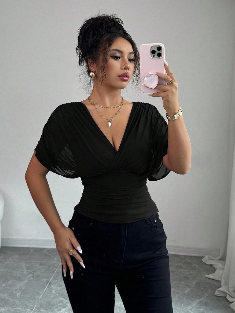 European and American Fashion Deep V-neck Puff Sleeve Fitted Waist Women's Top