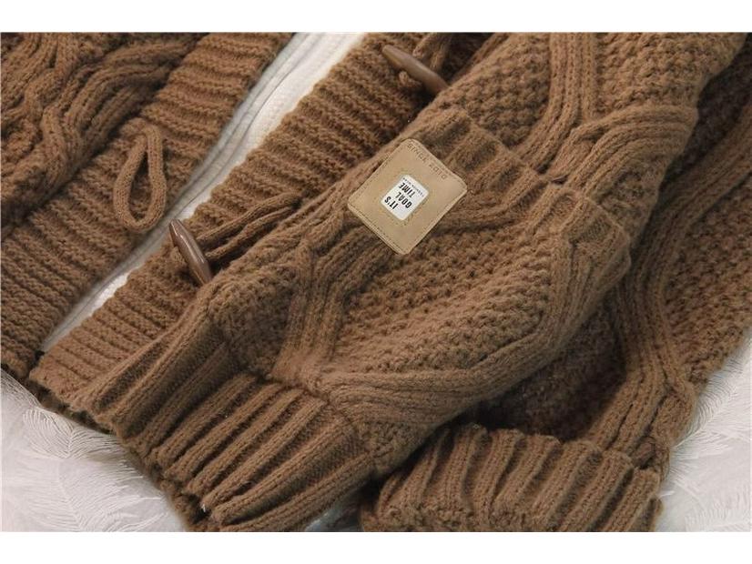 Damski sweter kardigan z kapturem i warkoczowym splotem - Średniej długości, Luźny krój, Jesień/Zima 2024