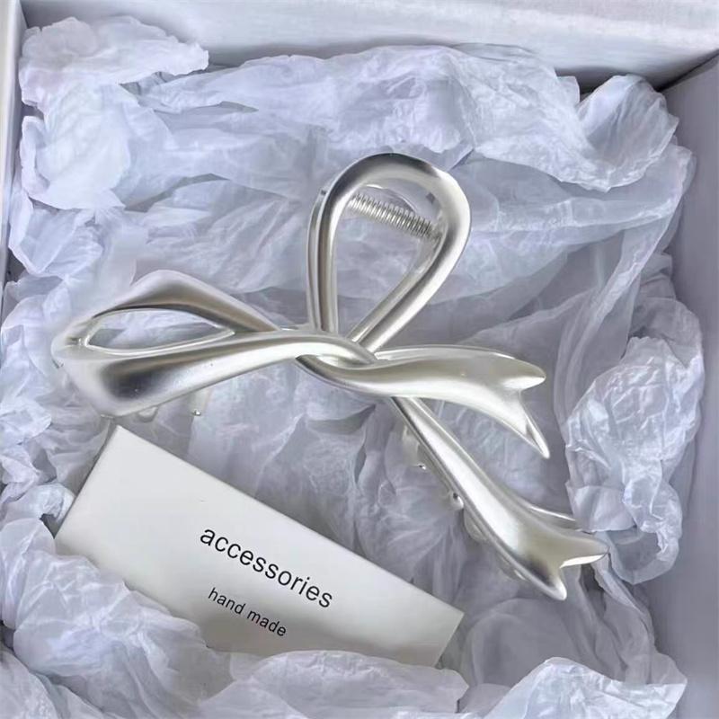 Fashion Unique Geometric Bowknot Hair Claw For Women Girls Elegant Hair Claw Ponytail Hairpin Hair Accessories Jewelry Gifts