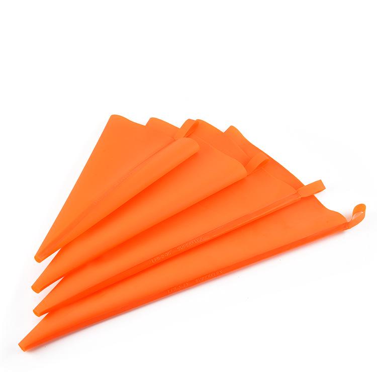 High-Temp Resistant Cake Piping Bags (10-16 Inch) - Orange TPU Silicone