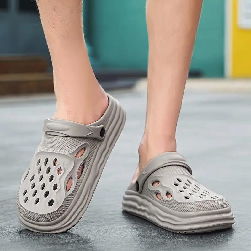 Fashion Platform Male Slipper Hole Sabot Slides Soft Beach Casual 2025 Style Fun Adult High Quality Fashion Designer Luxury Men's Shoe