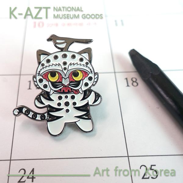 [PRE ORDER] Kkachi Tiger Badge – MU:DS 2024 Selected Design