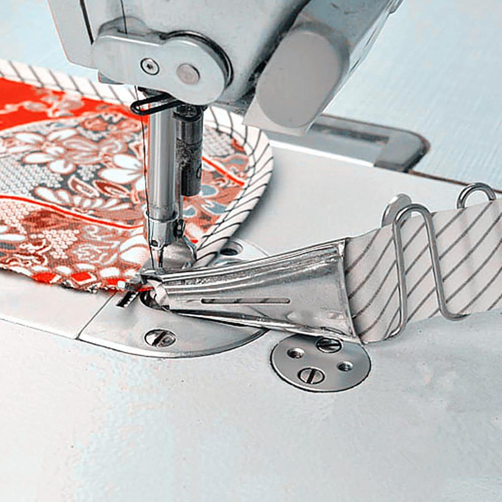 HEEPDD Sewing Machine Folder, Adjustable Double Fold Right Angle Bias Set Binding Attachment Folder for Lockstitch Sewing Machine(18mm) Presser Feet