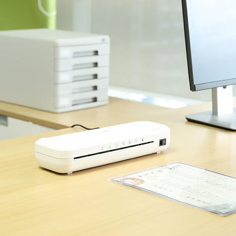 Deli 33939 Graphic Laminator CN plug (adapter included)