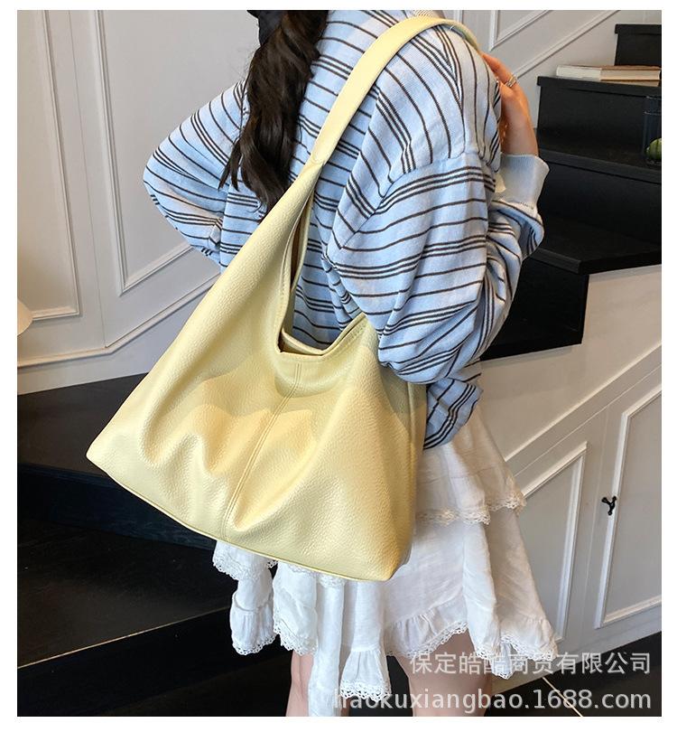 Large-capacity bag women's summer 2025 new versatile simple shoulder armpit bag casual work commuter tote bag