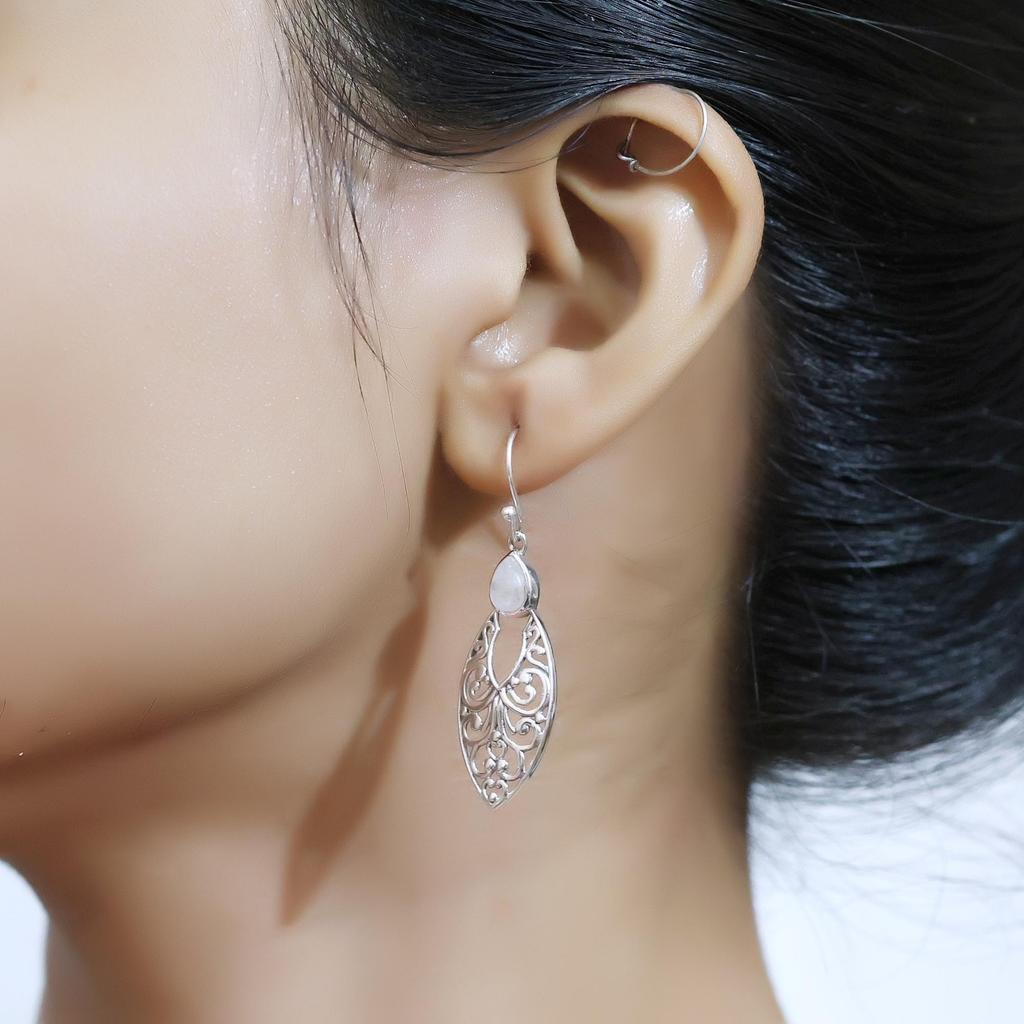 Natürlicher Mondstein Silberohrring, Juni Geburtssteinohrring, 925 Sterlingsilber handgefertigter Schmuck, Silber Hängeohrring, Geschenk für sie