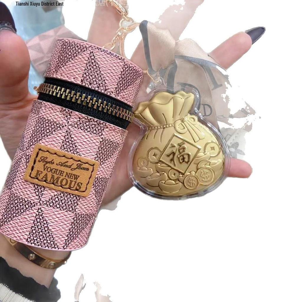 999 Pure Gold Fu Character Keychain: Vintage Flower Bag Charm & Cartoon Ornament Gift