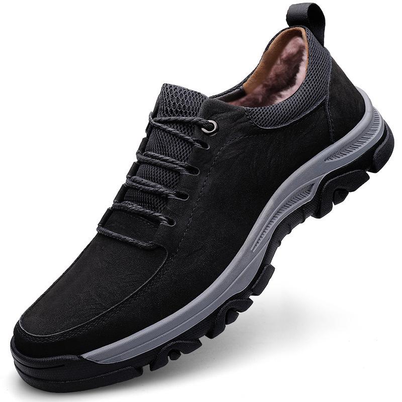 Men's Genuine Leather Low-Top Hiking & Mountaineering Shoes