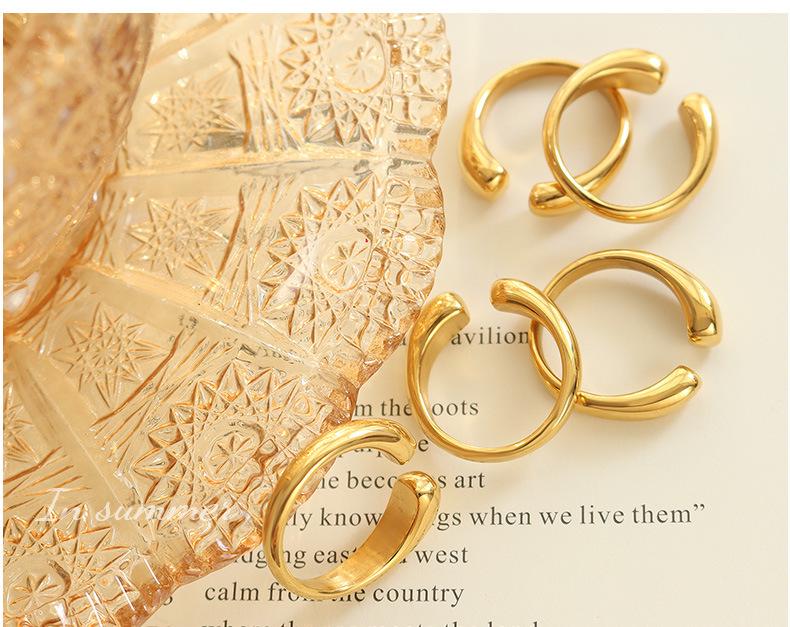 Minimalist Personalized Geometric Titanium Steel Ring, Non-Fading, Fashionable, 18K Gold-Plated, Versatile for Mix-and-Match.