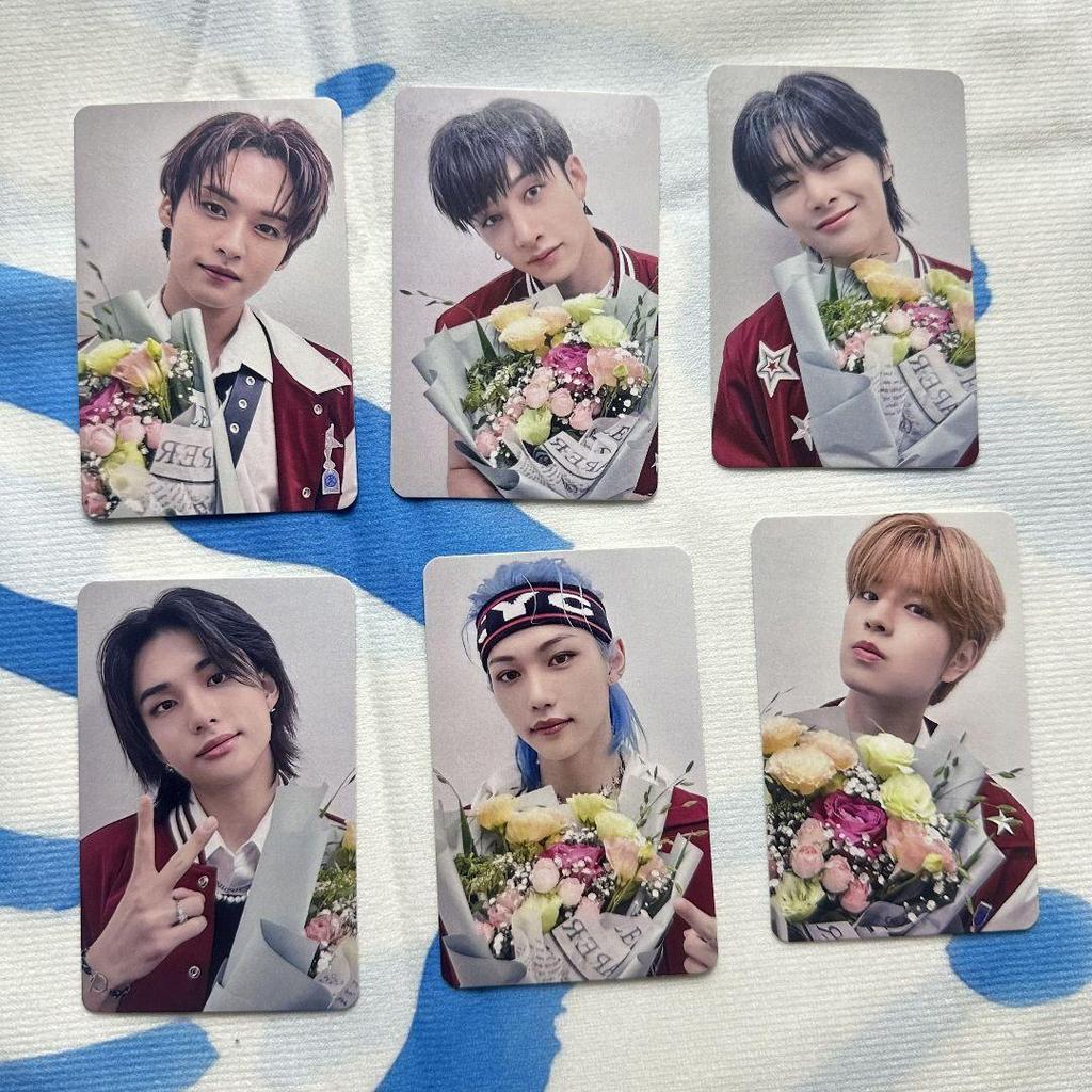 [USED] StrayKids 4.0 Bouquet Lakidro 5-star 6-card Trading Card