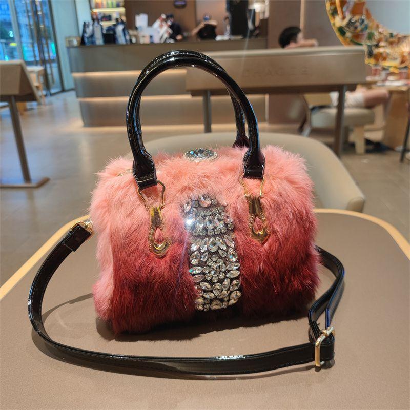 

New Autumn and Winter Fashionable Shoulder Crossbody Bag троянди рожеві кольору