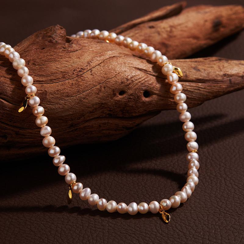 

S925 Sterling Silver Natural Freshwater Pearl Necklace Women S Premium Design Sense Clavicle Trend Handmade Beaded Earrings