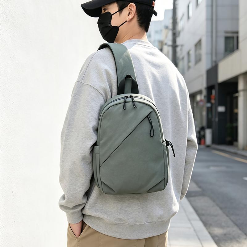 Outdoor Shoulder Bag Water-repellent Crossbody Bag Large Capacity Sports Chest Bag