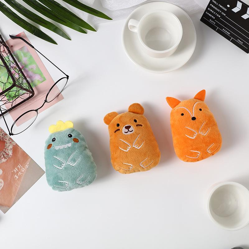 This Cartoon Pet Plush Toy Contains A Sound-making Paper for Cats and Dogs, Which Is Scratch-resistant and Biting. It Is A Cat-teasing Product