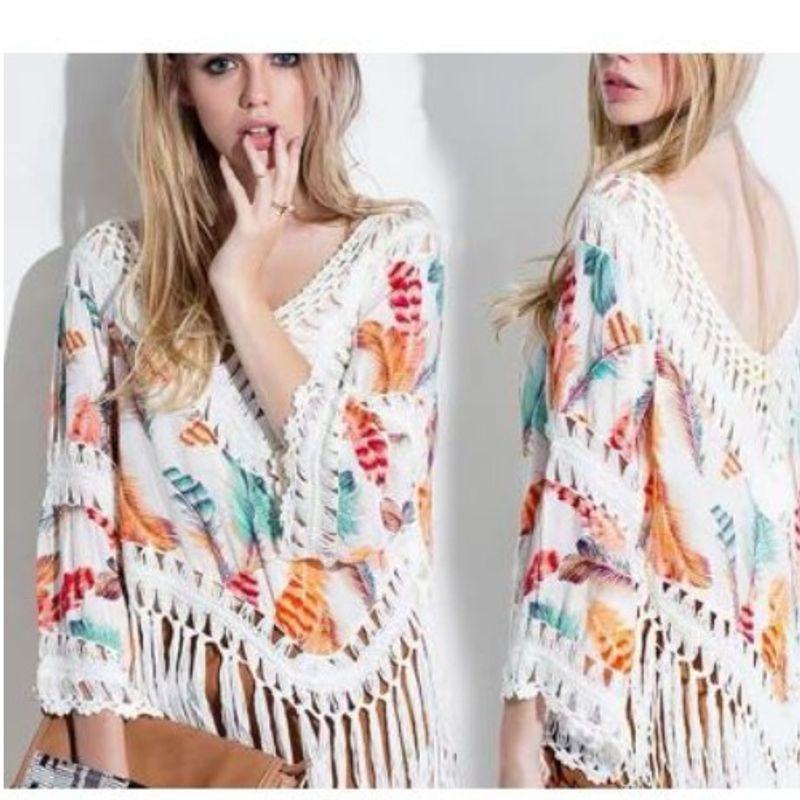 Bohemia Style Spring and Summer New Arrival Fashion V Neck Crocheted Cut Out Stitching Tassel Blouse Loose Sun Protection Outwear Women