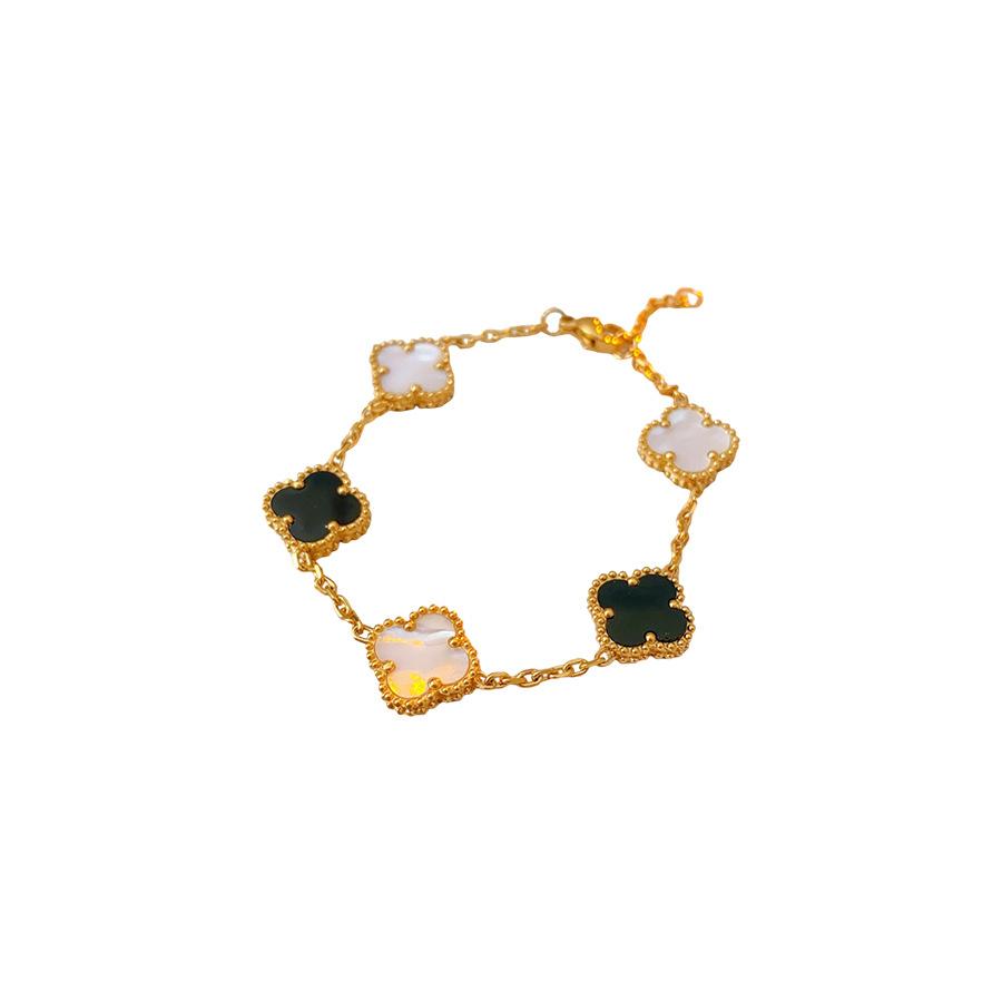 Titanium Steel Shell Four-leaf Clover Flower Bracelet Versatile Retro Non-fading Bracelet Light Luxury High-end Fashion Jewelry for Women