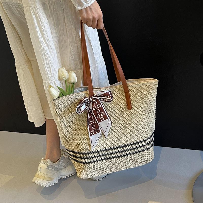 Large Capacity Straw Woven Bag Women's Shoulder Bag Tote Bag