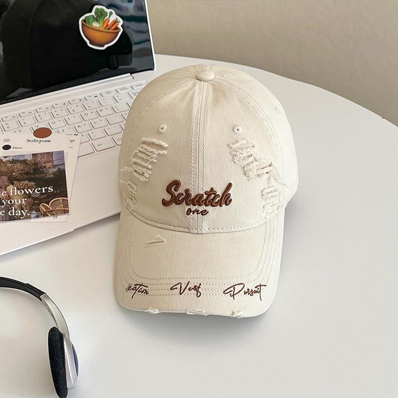 

Style Distressed Letter Baseball Cap With Sun Protection For Casual Streetwear бежевий