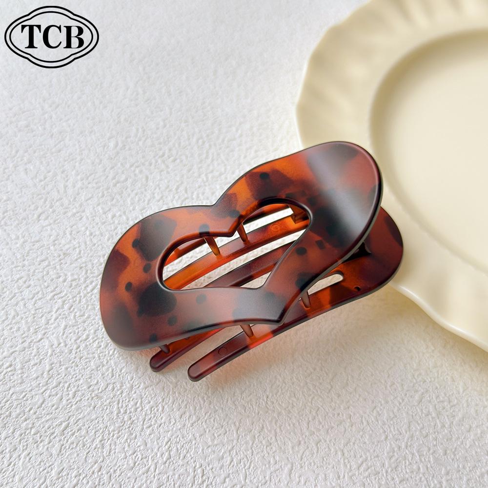 2025 New Leopard Print Heart Claw Clip for Women – Elegant, Non-Damaging, Large Capacity Hair Accessory for Half-Up Hairstyles