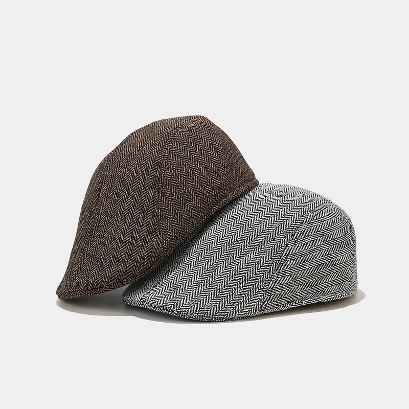 Classic Beret Hat For Winter With Polyester Fabric And Warmth For Men And Women